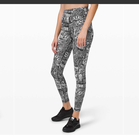 Lululemon Wunder Train Tight - Picture 3 of 6